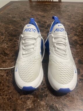 Nike White and Blue Air Max 270 Lightweight Sneakers